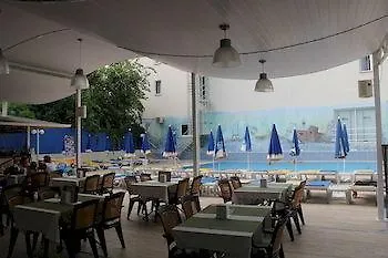 Готель Perle 3*